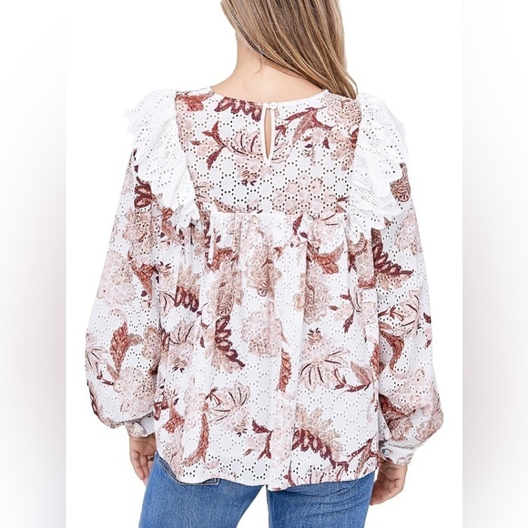 En Saison White Floral Lace Ruffle Long Sleeve Blouse Size Small - Picture 2 of 12